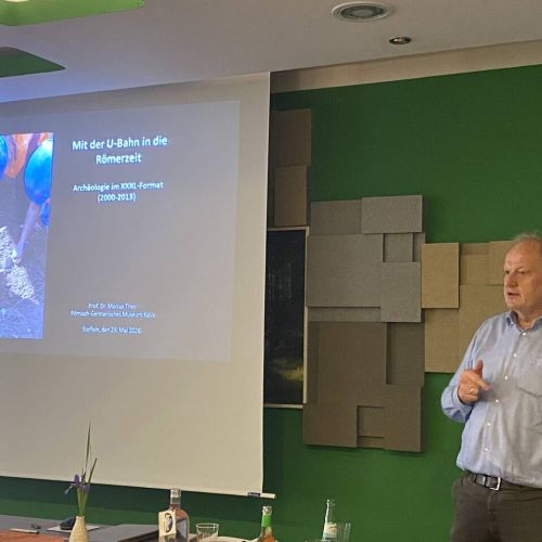 Professor Dr. Marcus Trier