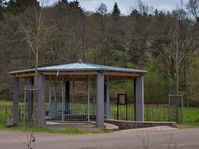 u_9_20150121_1637992480