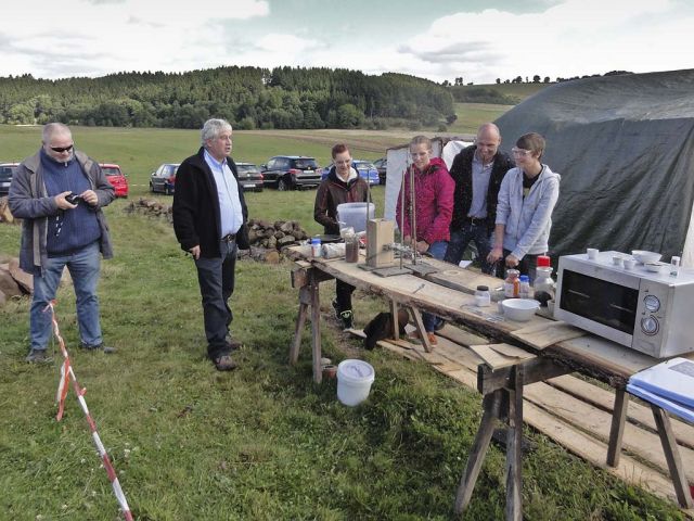 ve_33_20150124_1886675078